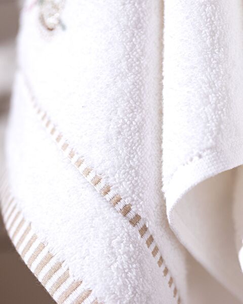 Curtice Embroidered Face Towel - 2
