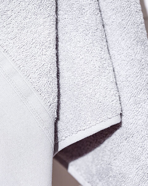 Orva Embroidered Face Towel - 2