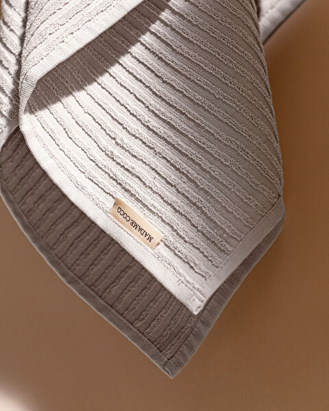 Carla Face Towel - 2