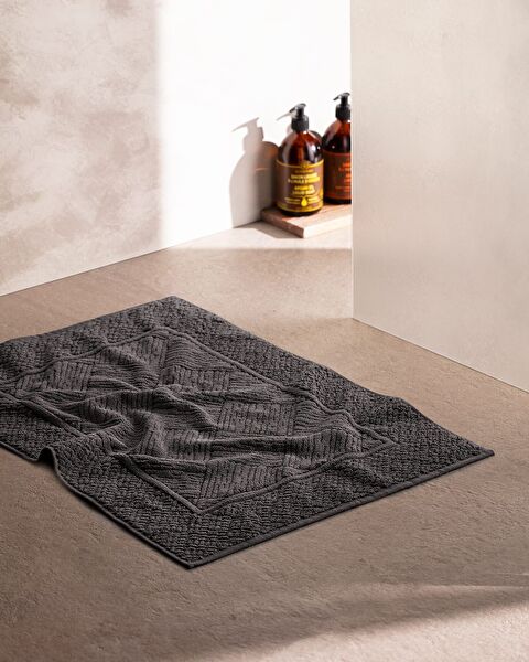 Sylvie Foot Towel - 1