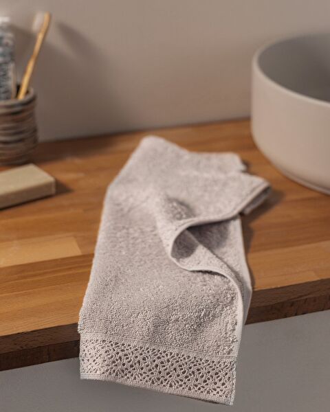 Angelique Handtuch - 0