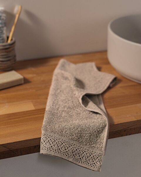 Angelique Handtuch - 0