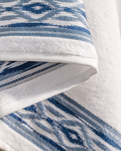 Daine Bath Towel - 2