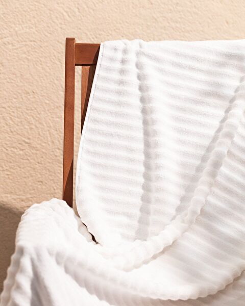 Hugo Bath Towel - 70x140 cm - Yacht Collection - 2