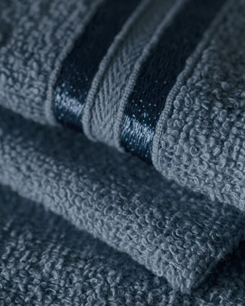 مجموعة ماينور بوردر فلوش مكونة من منشفتي يد - 3