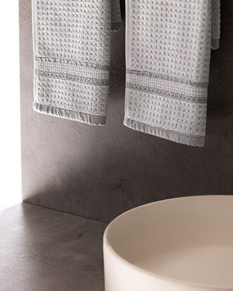 مجموعة أليسا مكونة من 2 منشفة يد - 1