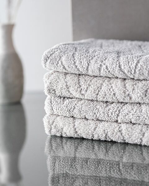 مجموعة كوليت مكونة من 4 مناشف يد - 2