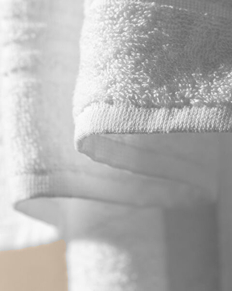 Derline Bath Towel - 4