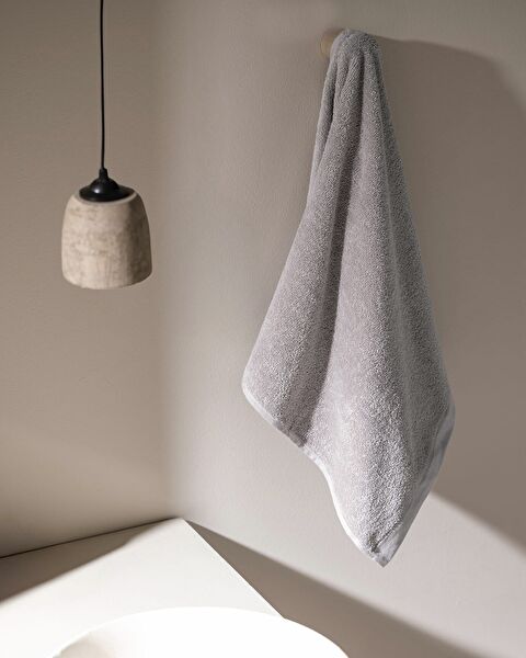 Avelia Face Towel - 1