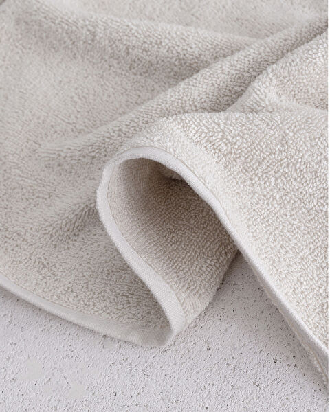 Avelia Face Towel - 3