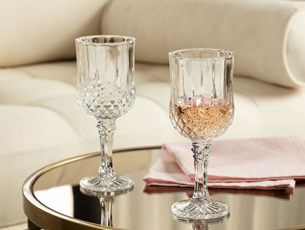 Audrey Set of 4 Medium Size Wine Glasses - 0