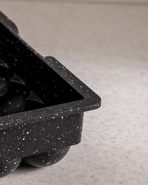 Leoville Cake Mold - 3