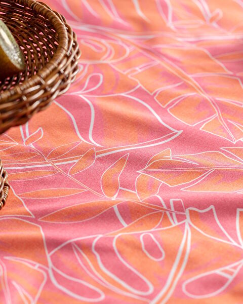 Grenoble Masa Örtüsü - 160x250 cm - Pembe - 1
