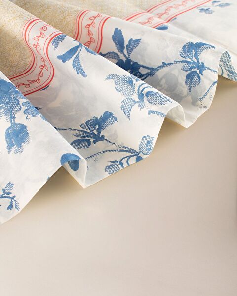 Laurette Disposable Tablecloth - 6