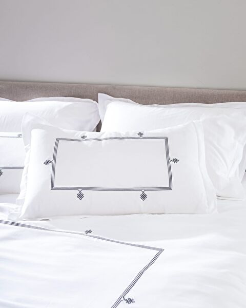 Lilas doppelt besticktes Bettbezug-Set – Satin - 5