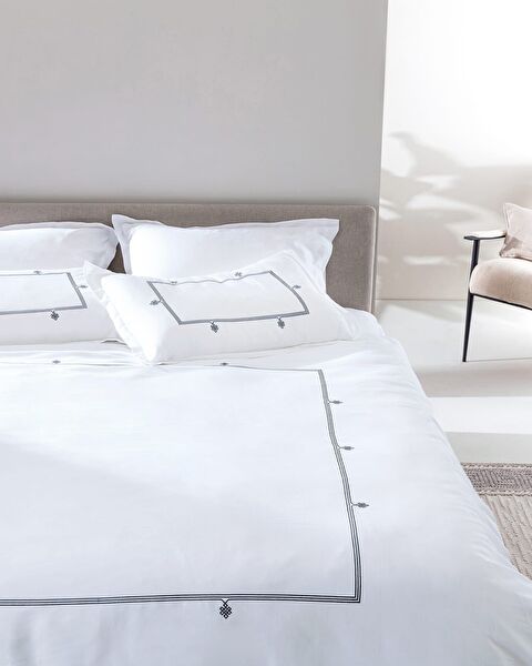 Lilas Double Embroidered Duvet Cover Set - Satin - 0