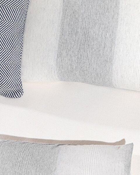 طقم غطاء لحاف دوبي مزدوج من بيرث - 2