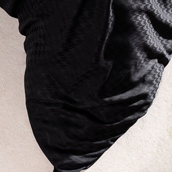 Lune Çift Kişilik Bambu Saten Nevresim Takımı - Siyah - 5