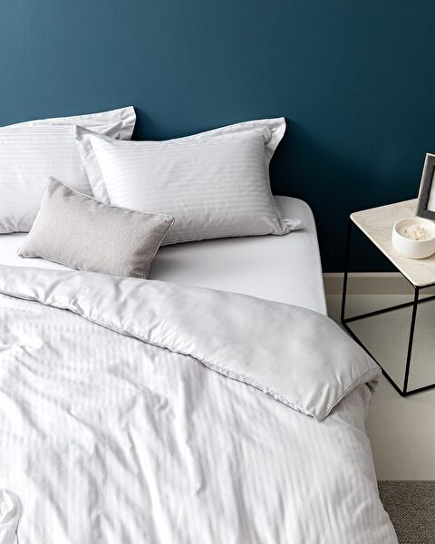 Elicia Double Sıze Strıped Satın Duvet Cover Set - 1