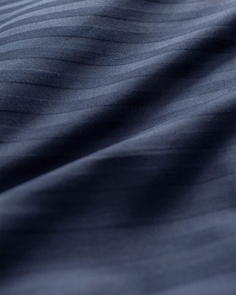 مجموعة غطاء حاف الساتان ذات الحجم المزدوج في إليسيا - 4