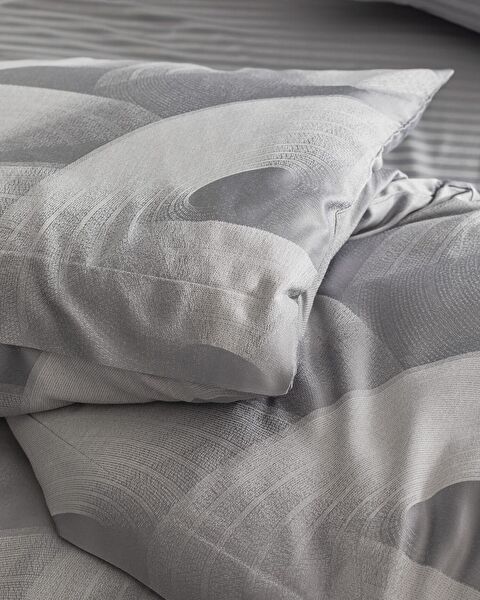 طقم غطاء لحاف جاكار ساتان مقاس عائلي من أورلي - 2