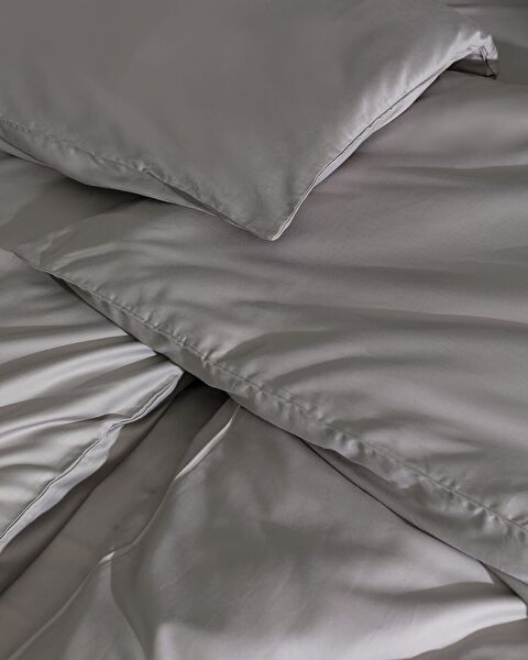 Clarette Family Size Bamboo Satin Duvet Cover Set - 3