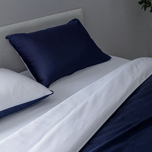 Coyne Family Size 100% Cotton Printed Satin Duvet Cover Set - Navy Blue - 3