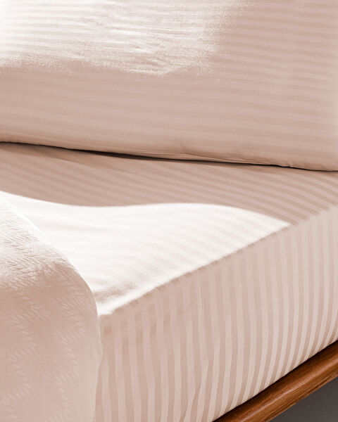 Wissale King Size Jacquard Satin Duvet Cover Set - Light Powder - 3