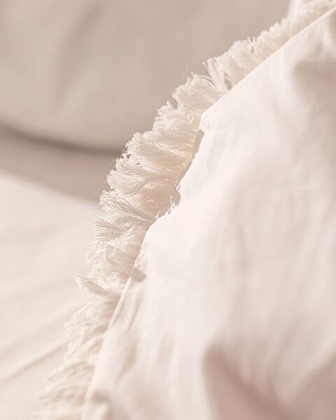 Sona King Size Tassel Duvet Cover Set - 4