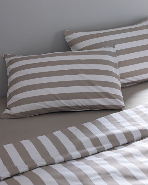 مجموعة غطاء لحاف مطبوع بحجم كينغ من أفينيون رانفورس - 2