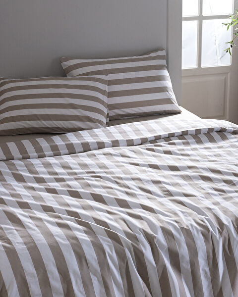 مجموعة غطاء لحاف مطبوع بحجم كينغ من أفينيون رانفورس - 1