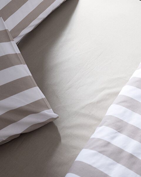 مجموعة غطاء لحاف مطبوع بحجم كينغ من أفينيون رانفورس - 3