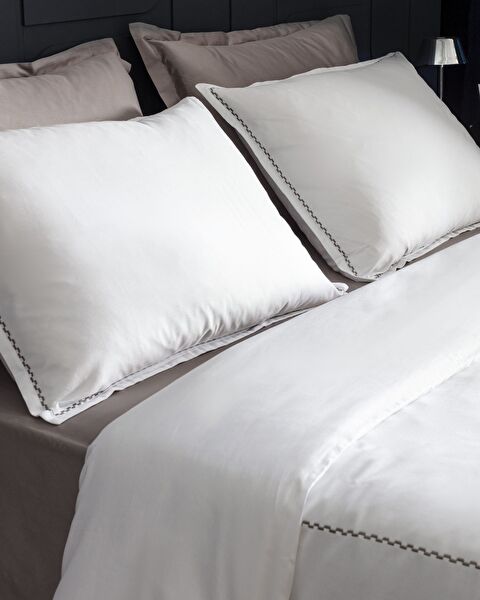 Laila King Size 100% Cotton Embroidered Satin Duvet Cover Set - White - 3