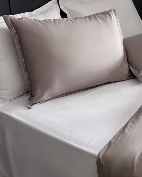 Laila Duvet Cover Set - Embroidered - Satin - 4