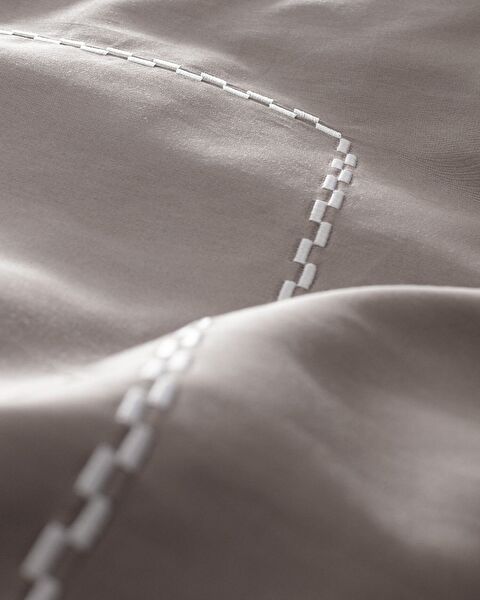 Laila Duvet Cover Set - Embroidered - Satin - 5