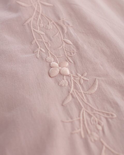 Ensemble de housse de couette brodée 100 % coton King Size Loris - Poudre - 6