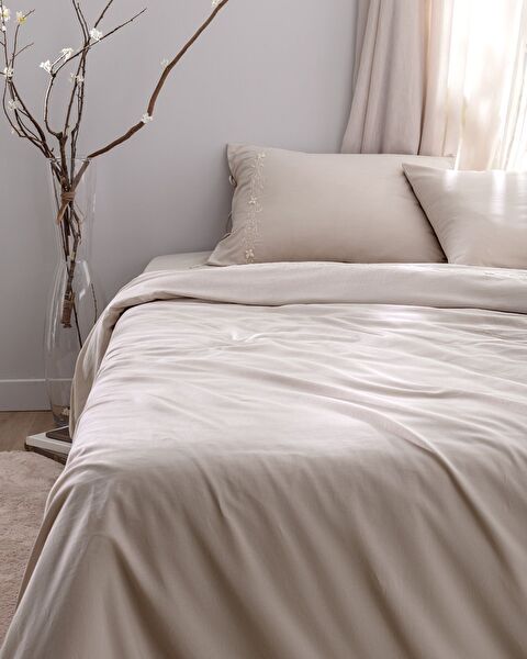 Ensemble de housse de couette brodée 100 % coton King Size Loris - Beige - 1