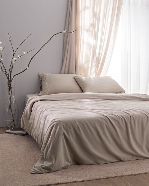 Ensemble de housse de couette brodée 100 % coton King Size Loris - Beige - 0