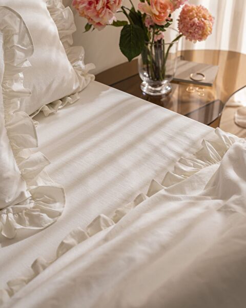 Obernai Kıng Sıze Ruffle Plaın Washed Duvet Cover Set - 4
