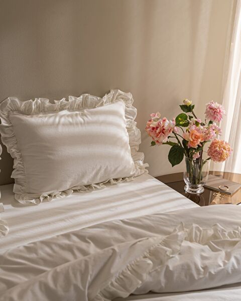 Obernai Kıng Sıze Ruffle Plaın Washed Duvet Cover Set - 3