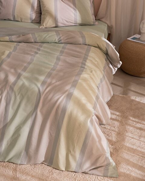 Cannes King Size Fitted Duvet Cover Set - Ranforce Patterned - 1