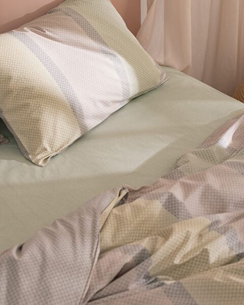 Cannes King Size Fitted Duvet Cover Set - Ranforce Patterned - 2