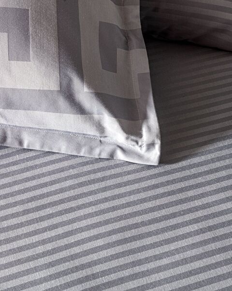 Belda King Size Jakarlı Saten Nevresim Takımı - 4