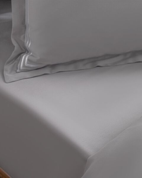 Clarette King Size Bamboo Satin Duvet Cover Set - 4