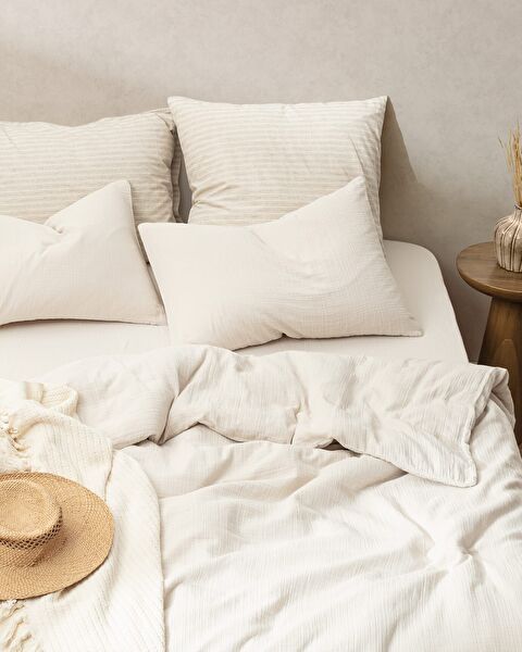 Marla mousseline kingsize dekbedovertrekset van 100% katoen - beige - 1