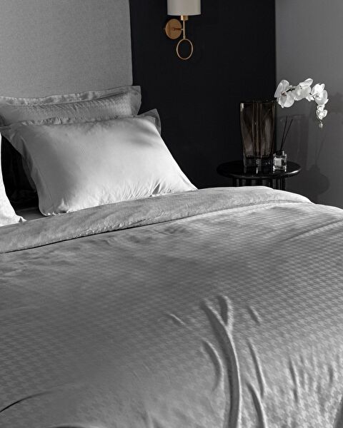 طقم غطاء لحاف من الساتان الخيزران مقاس كينغ من لون لون - 1