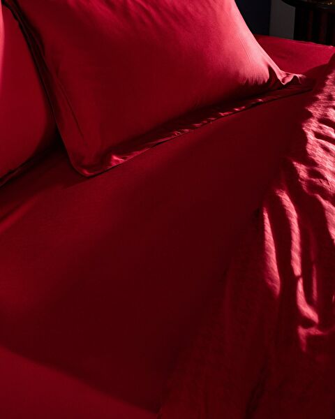 Lune King Size Bamboo Satin Duvet Cover Set - Red - 4