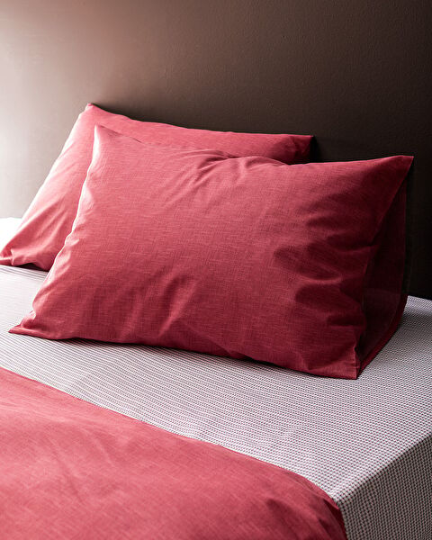 Juin kingsize katoenen dekbedovertrekset met print - Claret Red - 2