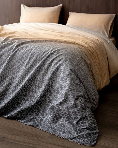 Mathis King Size Duvet Cover Set - 1