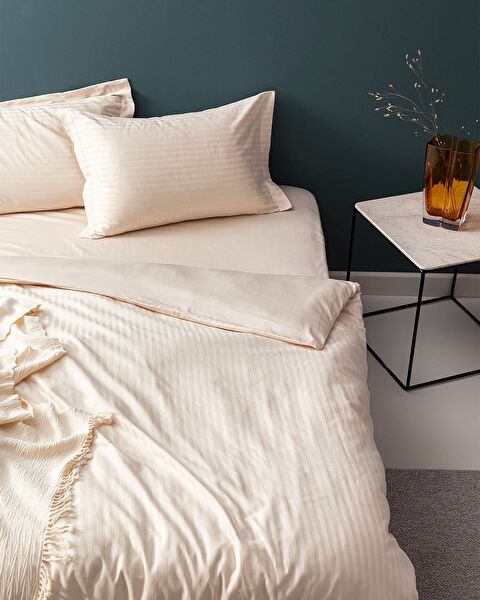 Elicia Kıng Sıze Strıped Satın Duvet Cover Set - 2